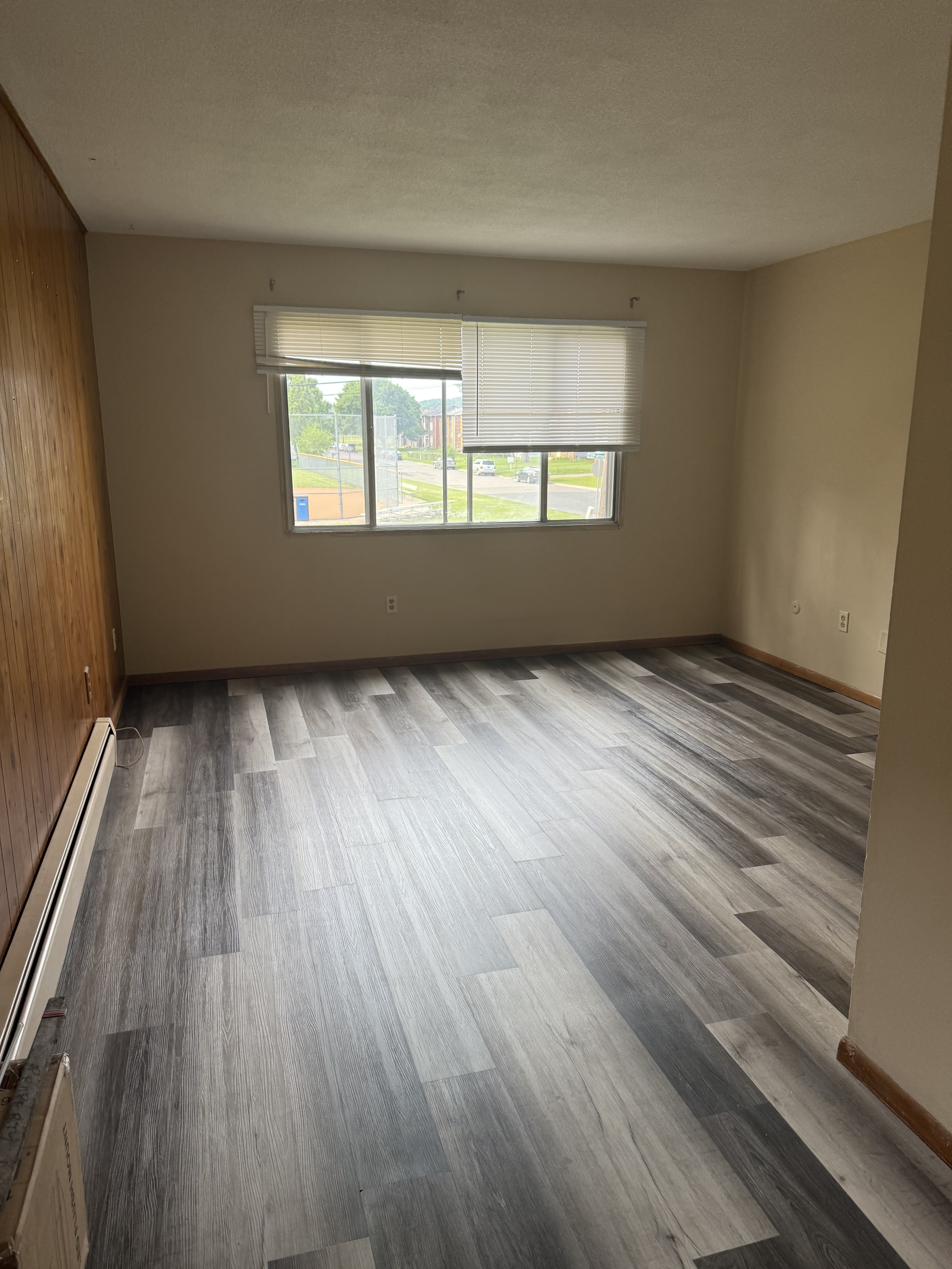 464 Pullman Avenue - 4